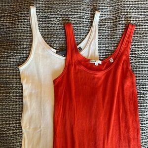 Set of 2 Vince ribbed tank tops M/L